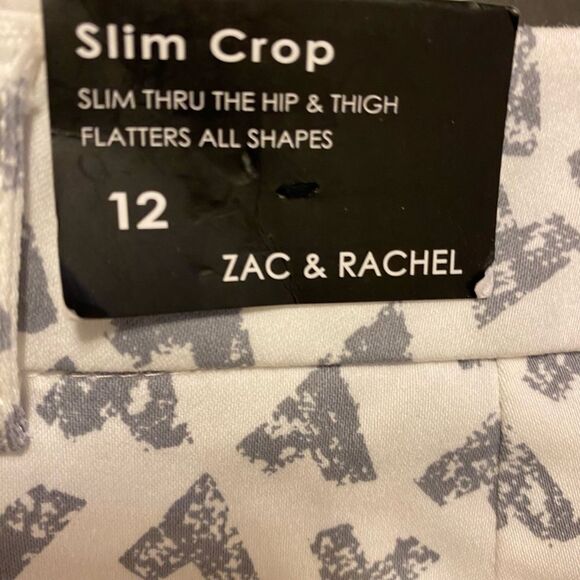 Womens Zac & Rachel Crop Pants Size 12 White with Gray Hearts NWT - Picture 7 of 9